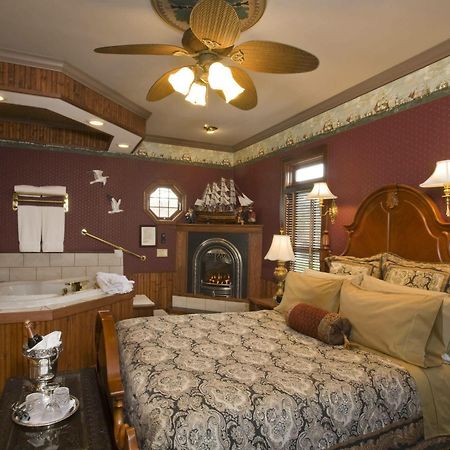 Port City Victorian Inn Muskegon Eksteriør billede