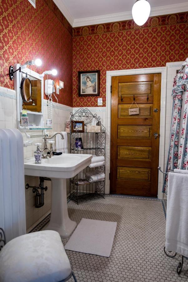 Port City Victorian Inn Muskegon Eksteriør billede